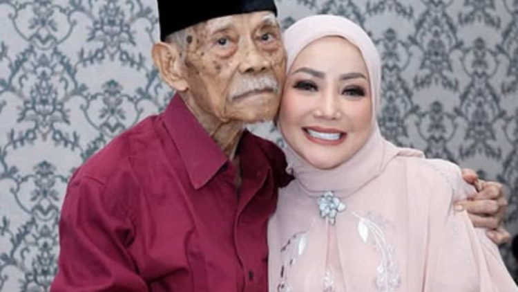 Kabar Duka, Ayah Meninggal Dunia di Usia 85 Tahun