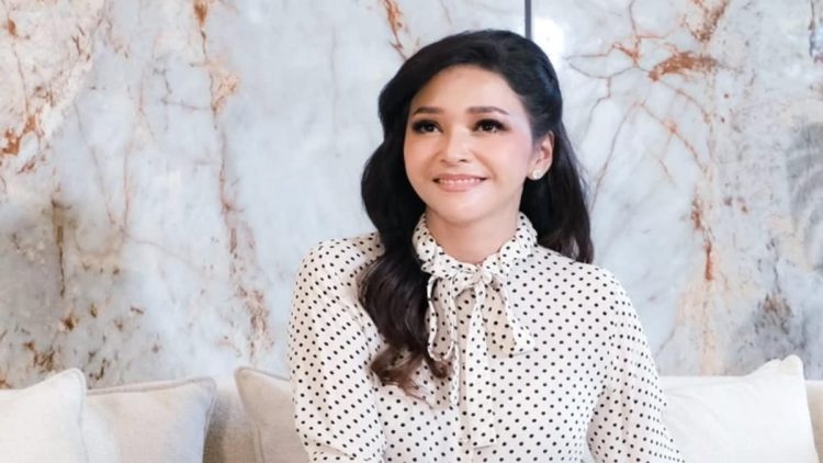Maia Estianty Tegaskan Hadir di Pernikahan Al Ghazali dan Alyssa Daguise