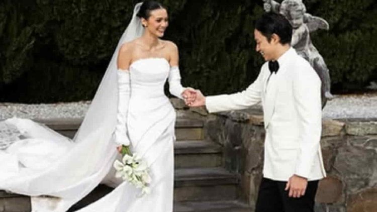 Pernikahan Amanda dan Adriel dengan Busana Serba Putih