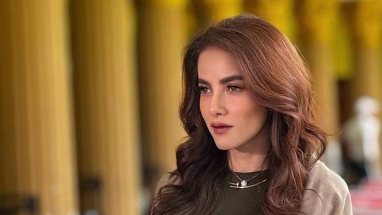 Resmi Lepas Hijab, Penampilan Terbaru Olla Ramlan di Sinetron