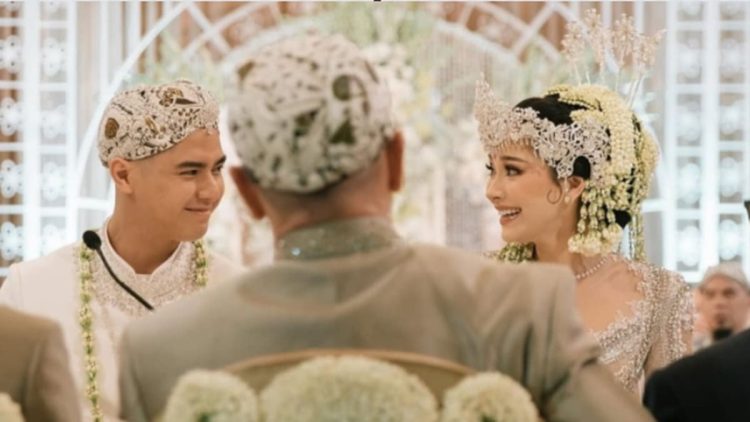 Anggaran Pernikahan Al Ghazali Satu Mobil Rolls-Royce