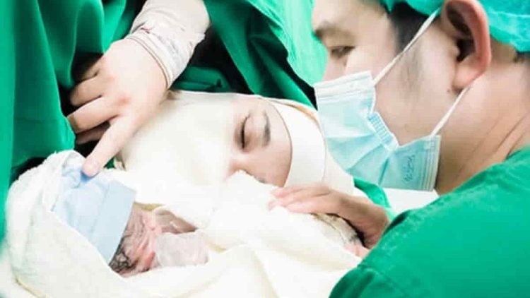 Istri Ustaz Melahirkan Anak Kembar