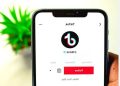 Mengaktifkan Fitur Keterangan Otomatis di TikTok dengan Mudah