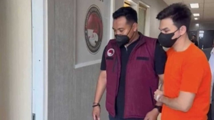Jonathan Frizzy Ditahan Terkait Dugaan Obat Keras pada Vape