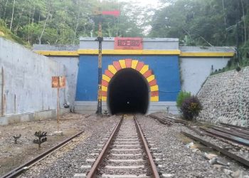 Kisah Terowongan Lampegan Cianjur Jalur Kereta Api Tertua Indonesia
