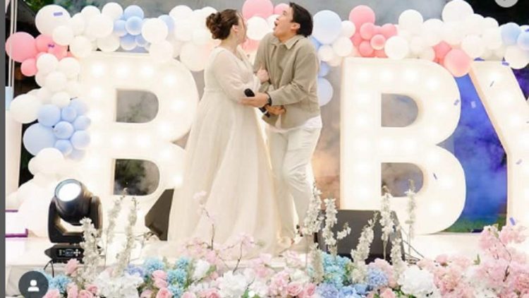 Billy Saputra Adakan Gender Reveal, Jenis Kelamin Anak Terungkap