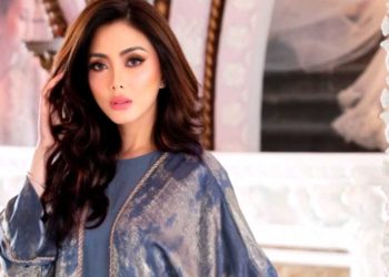Ulang Tahun ke-41, Dhena Aldhalia Devanka Tampil Glowing seperti Boneka Barbie Hidup