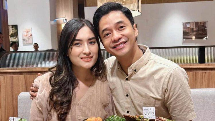 Angbeen Rishi Gugat Cerai Adly Fairuz Setelah Lima Tahun Menikah