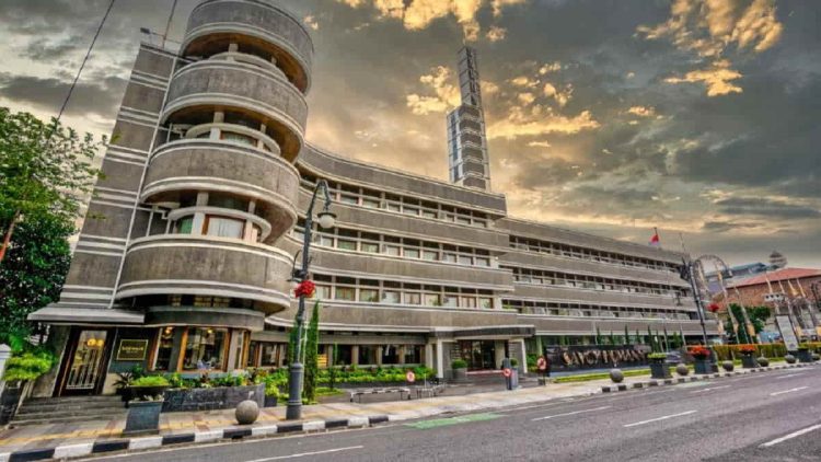 Hotel Bersejarah dan Tua Savoy Homann di Bandung