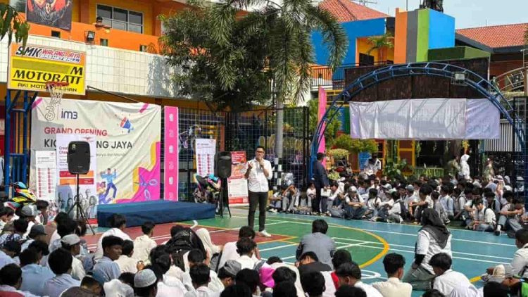 Inisiatif Kios Siapkan Siswa SMK Walang Jaya Hadapi Dunia Kerja Modern