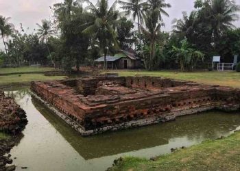Warisan Kerajaan Tarumanegara di Candi Serut Karawang