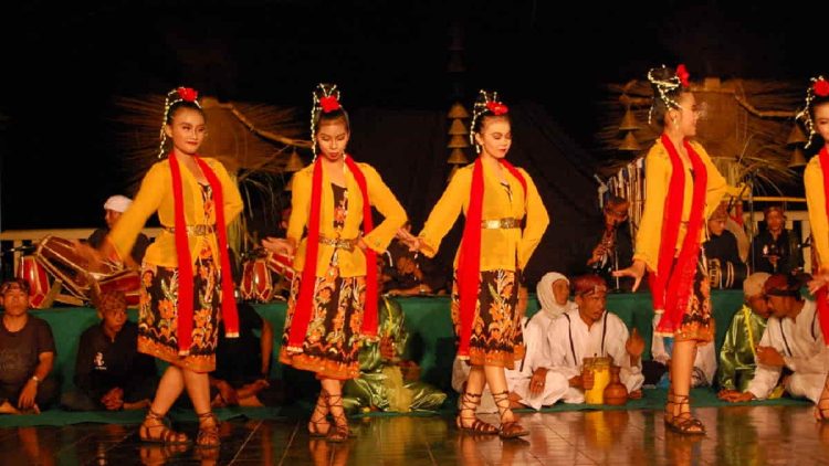 Kesenian Domyak di Purwakarta dan Tradisi Memanggil Hujan