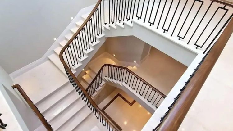 Ukuran Ketinggian Railing Tangga yang Ideal untuk Kenyamanan dan Keamanan