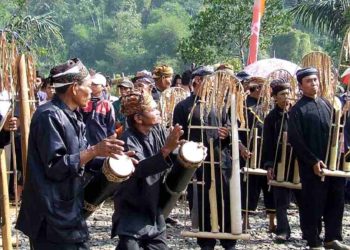 Kesenian Khas Suku Baduy di Banten yang Perlu Dikenal