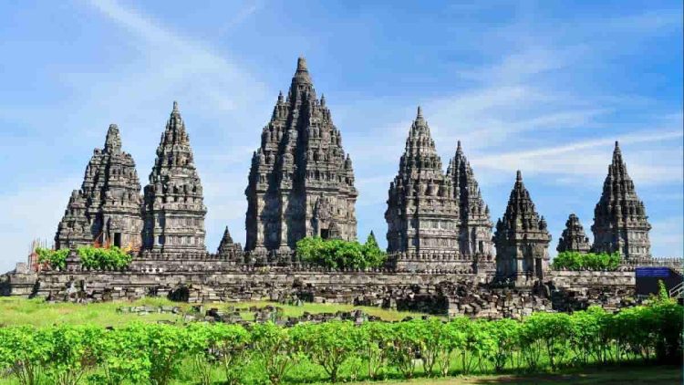 Sejarah Candi Prambanan dengan 5 Fakta Menarik yang Belum Diketahui