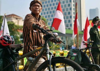 Sejarah Lagu Maju Tak Gentar yang Membakar Semangat Rakyat Indonesia